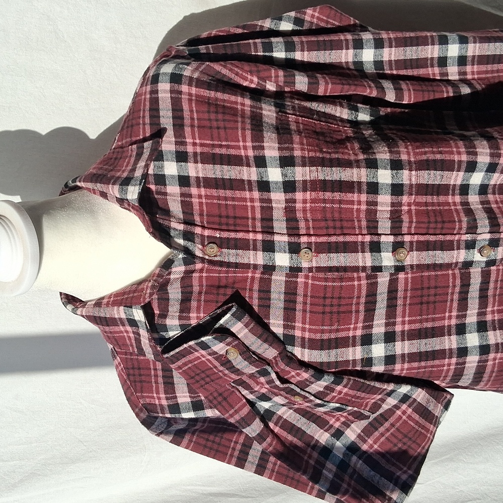 Aeropostale Classic Plaid Button Down Shirt Size XS Burgandy